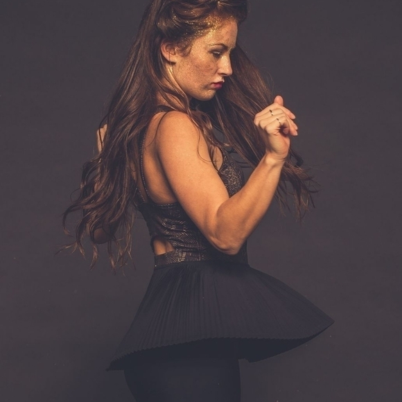 Lululemon City Tank Top Pleated Peplum Golden Godess Cashew Multi Black Brown 8 - Picture 2 of 9